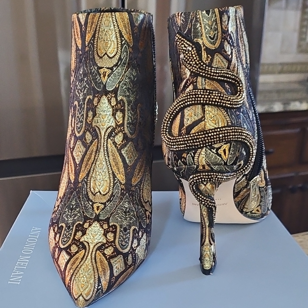 ANTONIO MELANI Gold and Black Heeled Boots